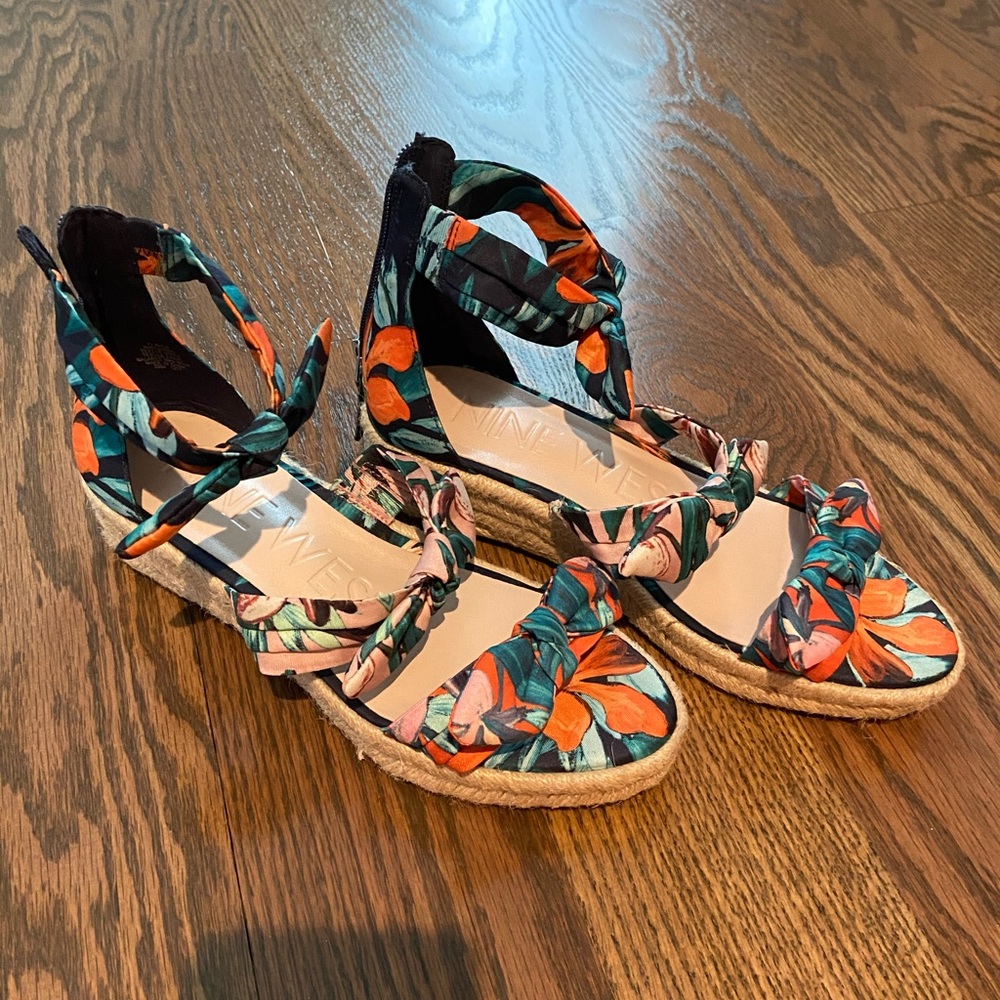 Nine West floral Espadrilles